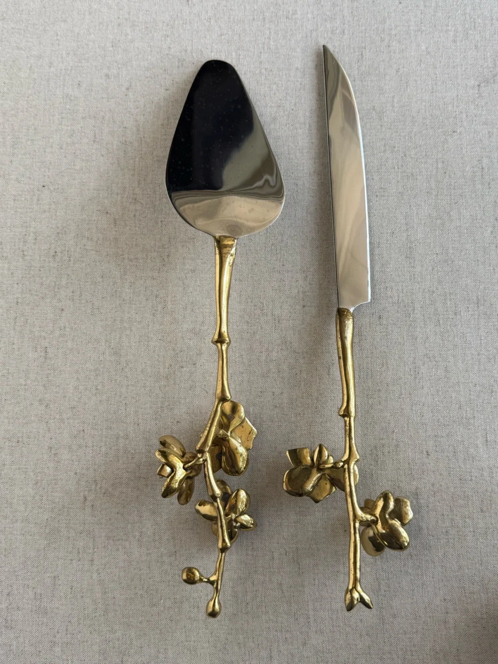 Anthropologie BHLDN Tree Blossom Brass Cake Serving Set Gold Floral